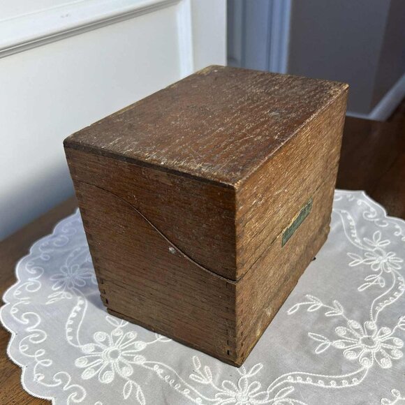 Antique wooden Recipes box - as is - Picture 1 of 10